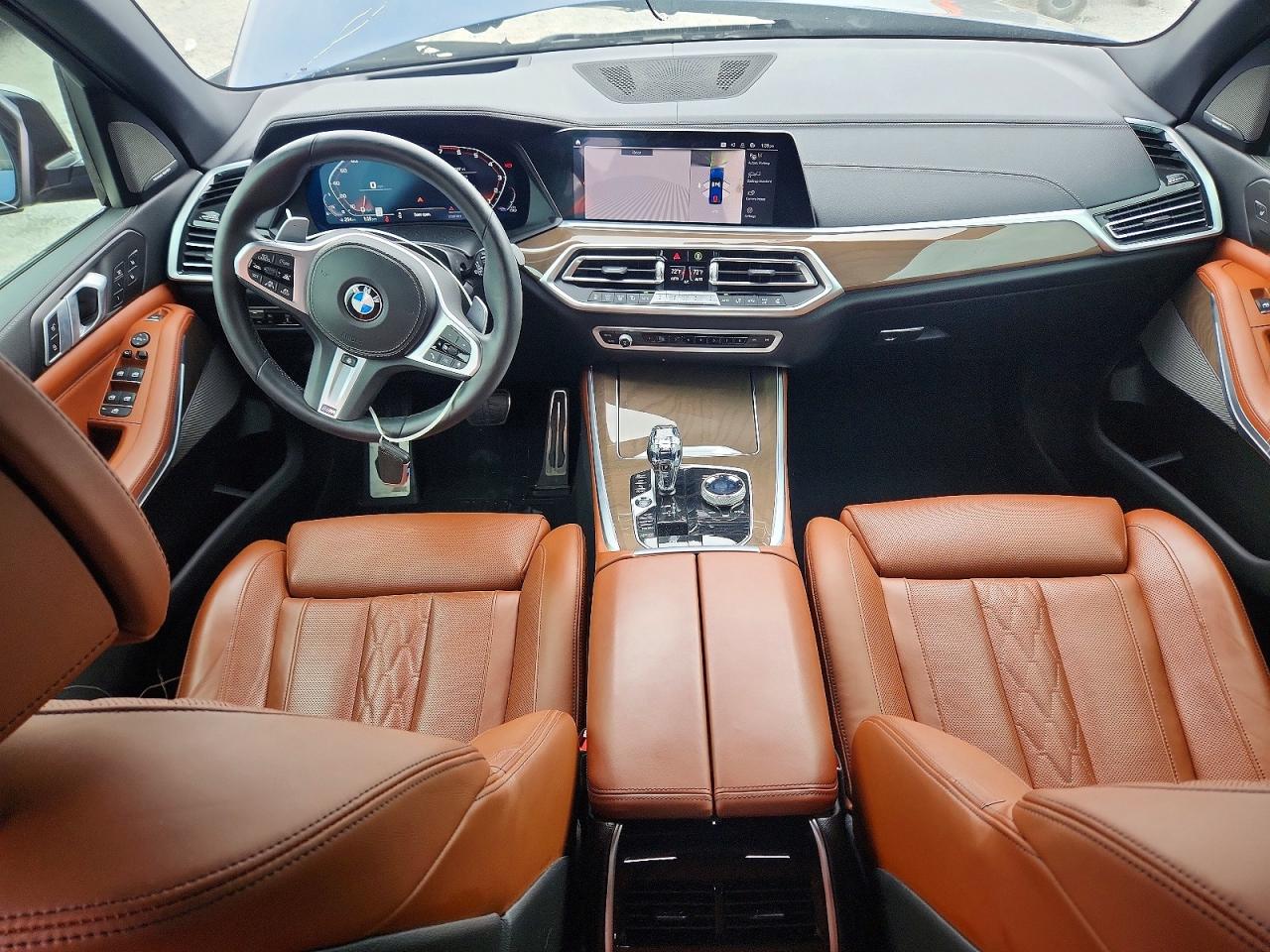 BMW X Series M50i