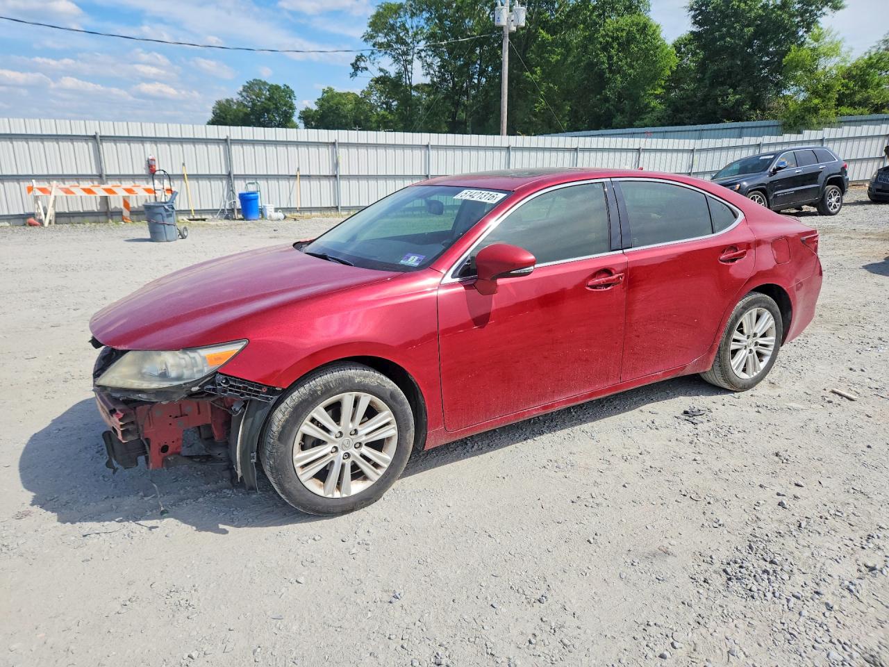 Salvage Lexus Es Image