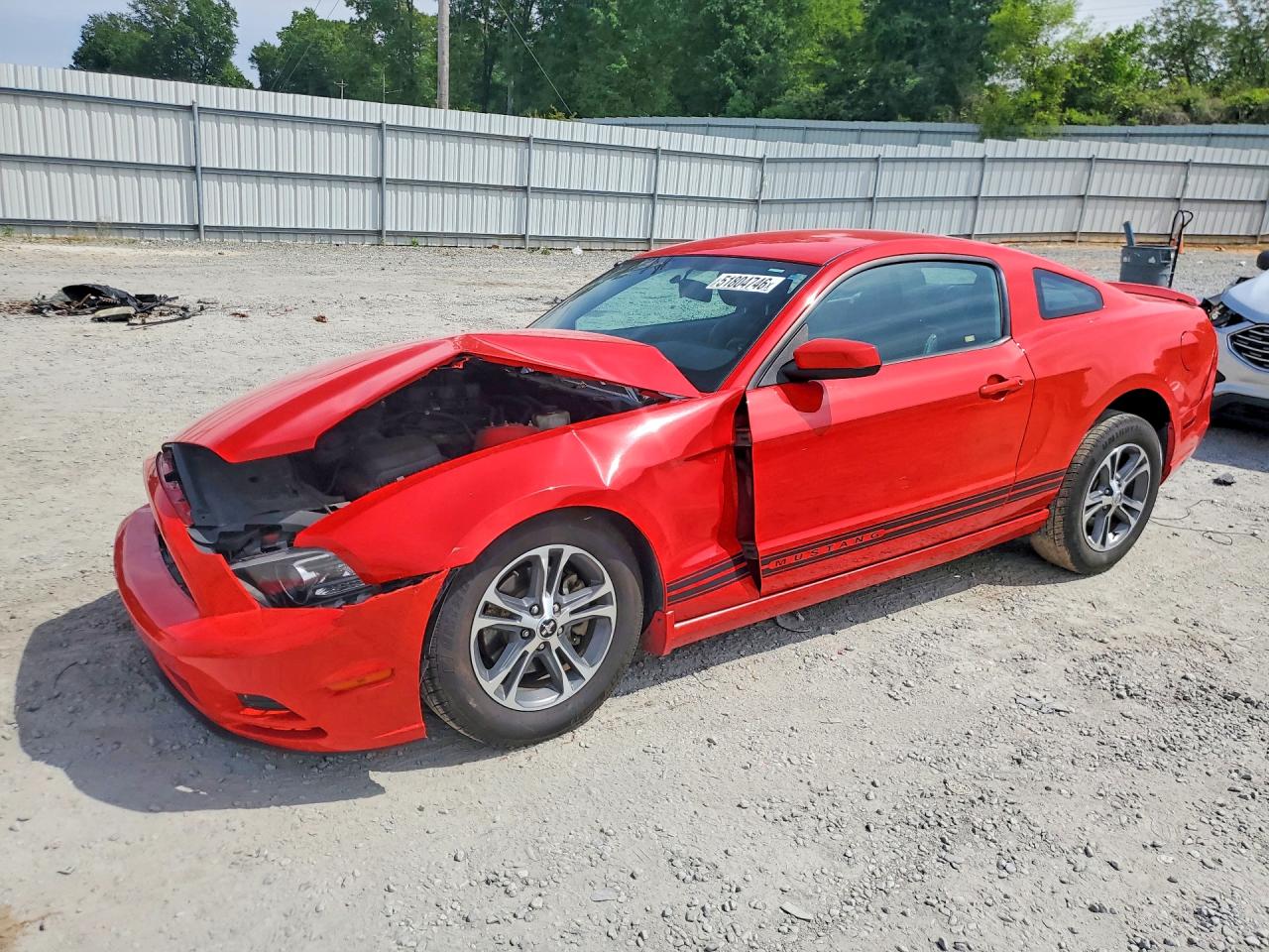 Salvage Ford Mustang Image