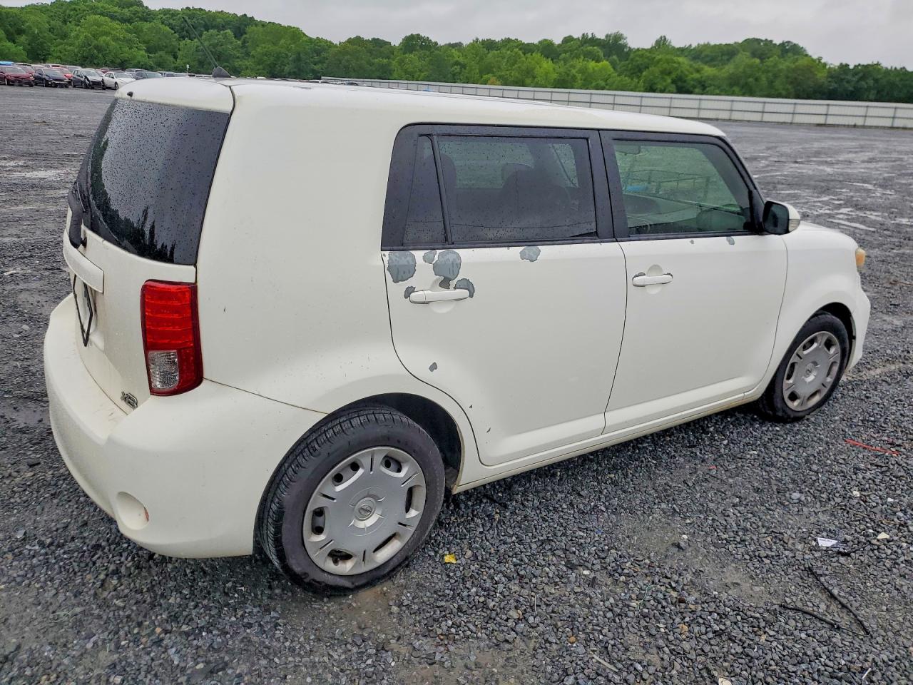 Scion xB Base