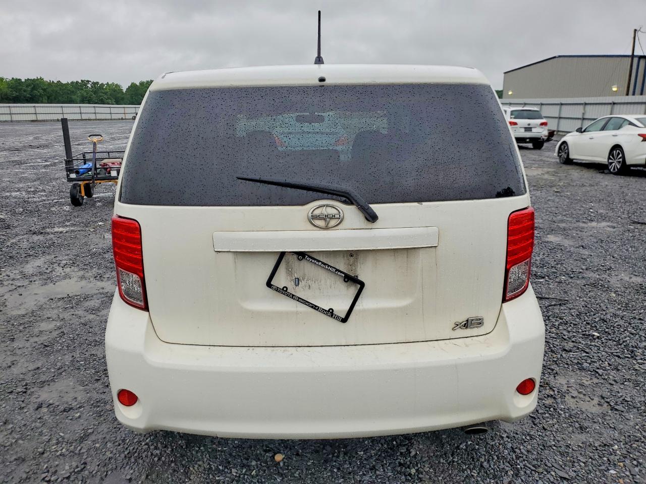 Scion xB Base