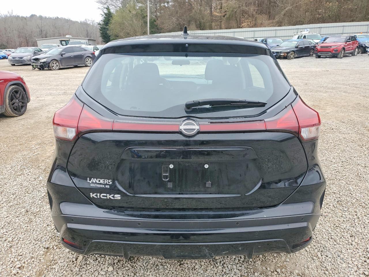 Nissan Kicks S