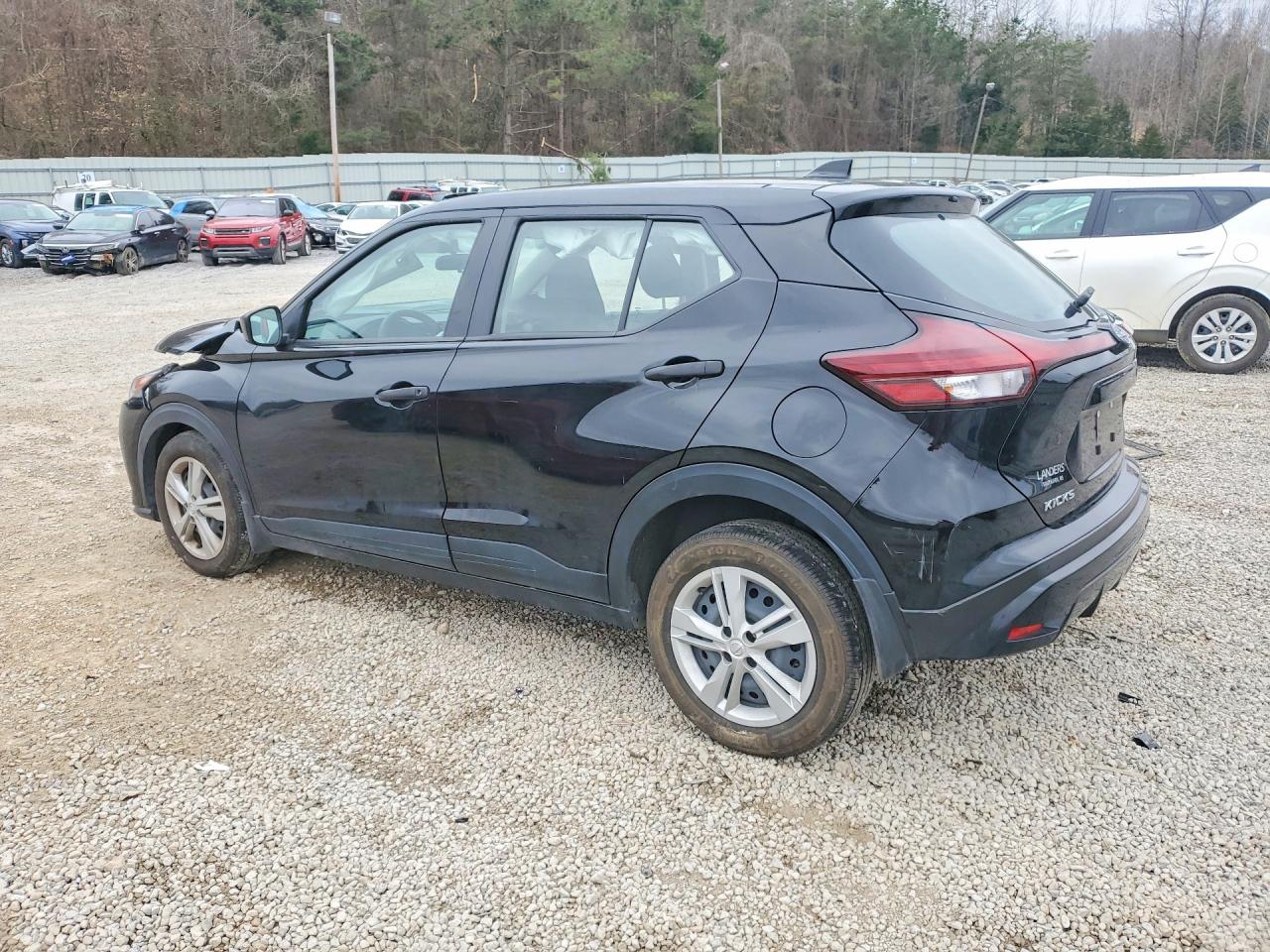 Nissan Kicks S