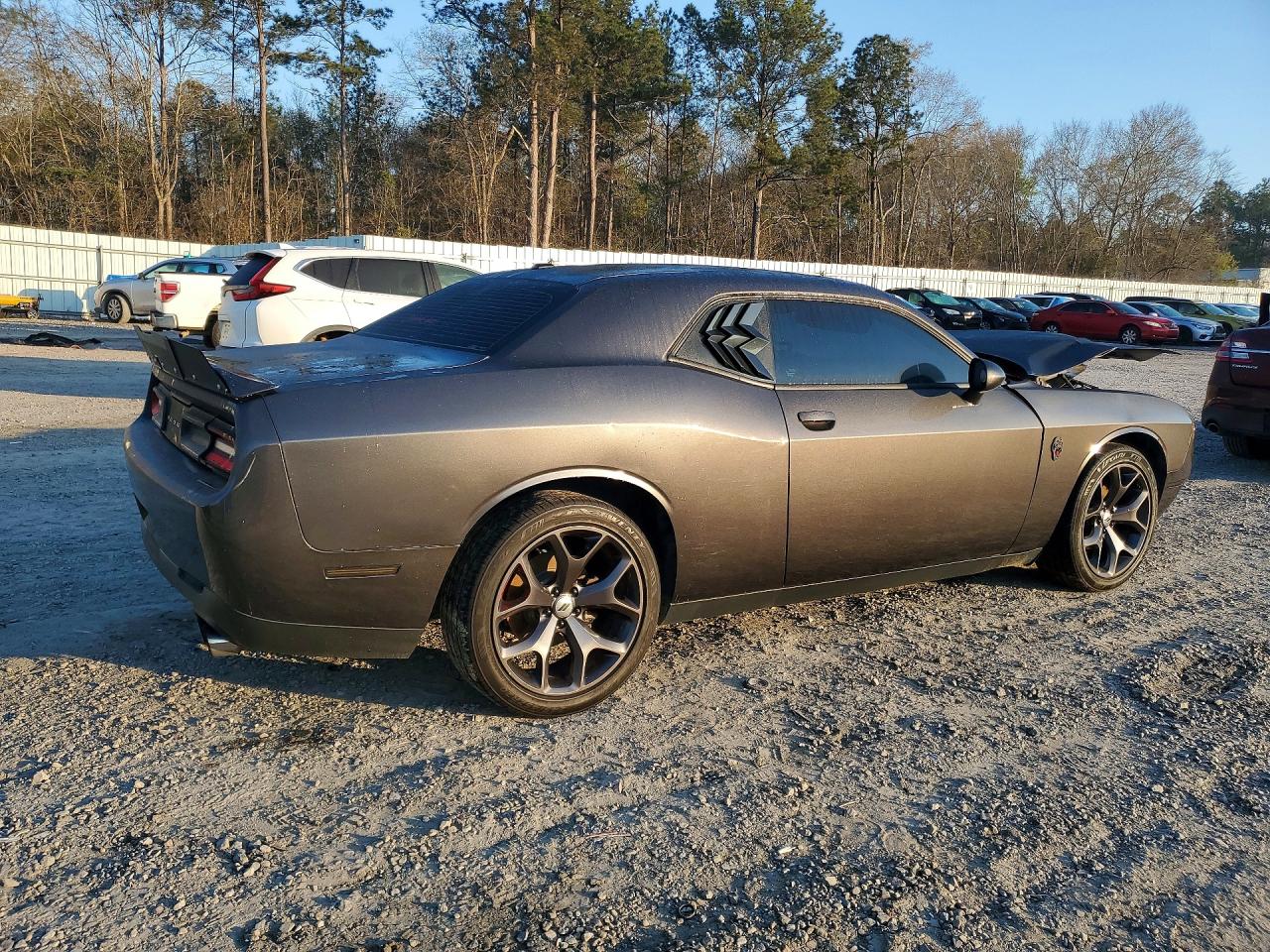 Dodge Challenger Sxt