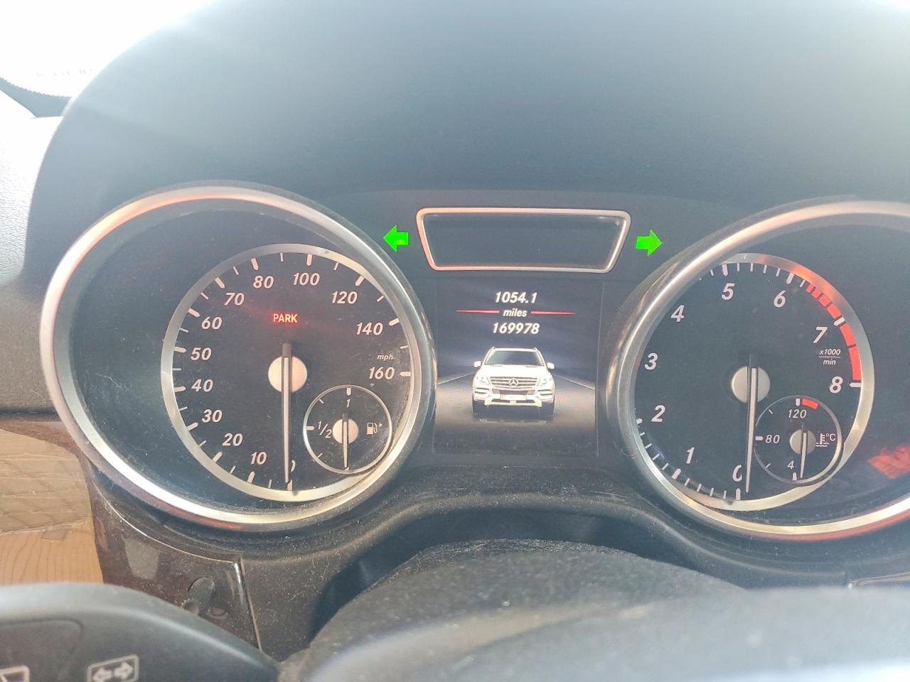 Mercedes-Benz M-Class 350 4matic