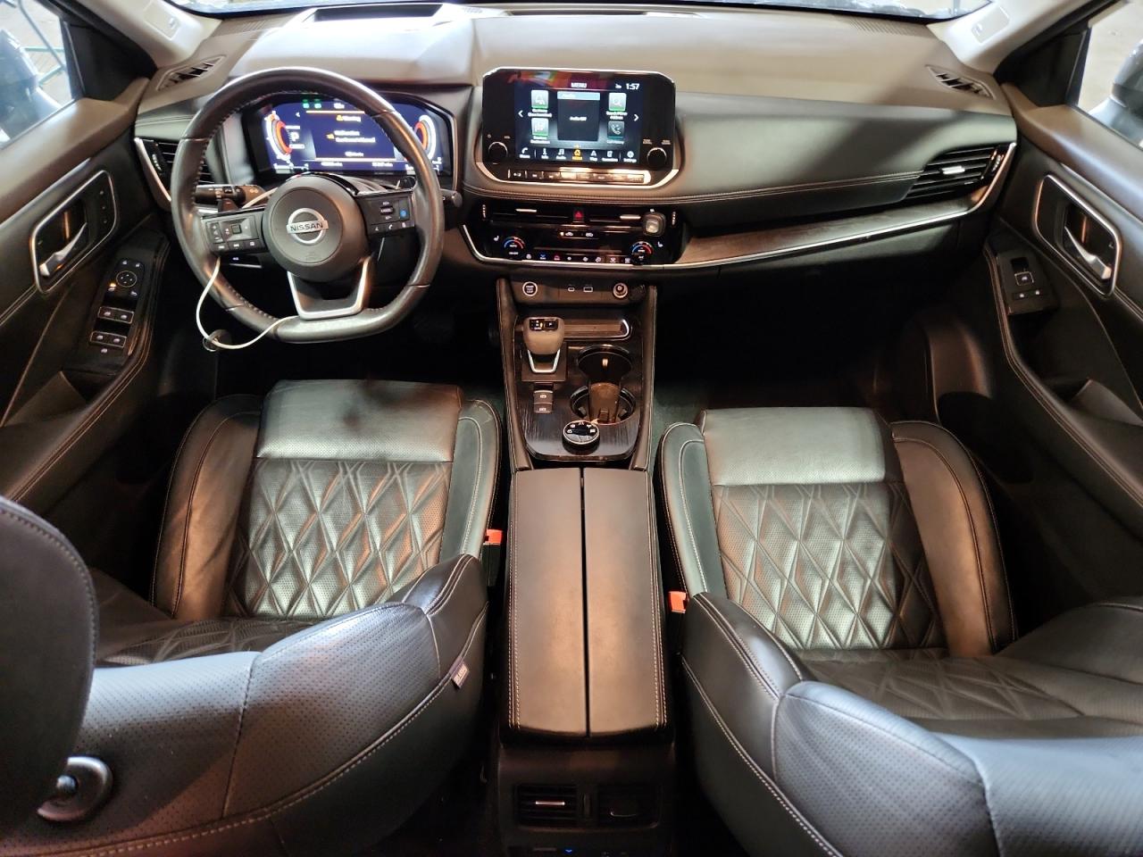 Nissan Rogue Platinum
