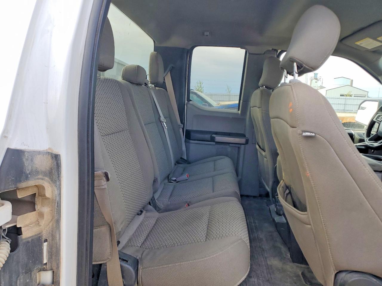Ford F-150 Super Cab