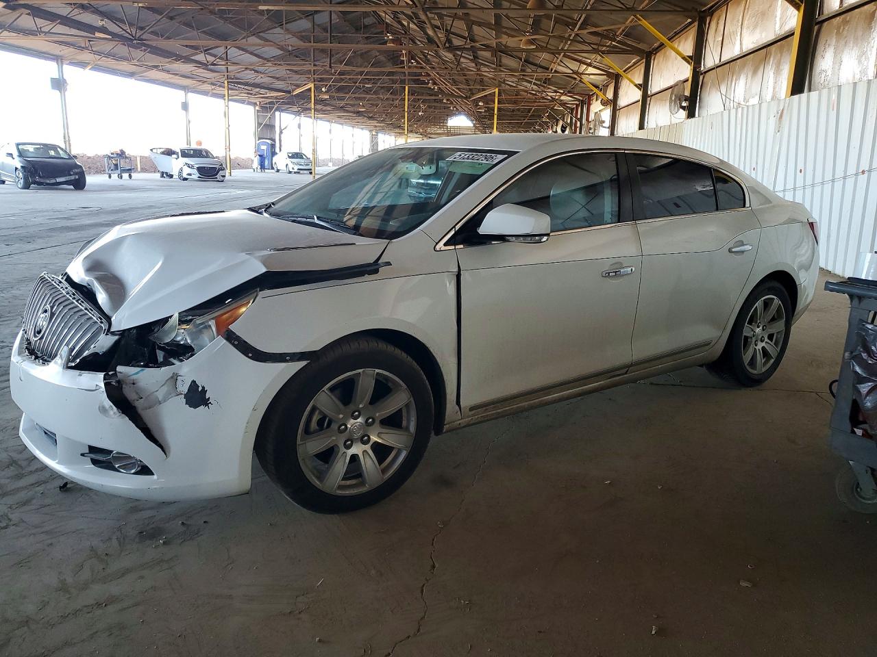 Salvage Buick LaCrosse Image