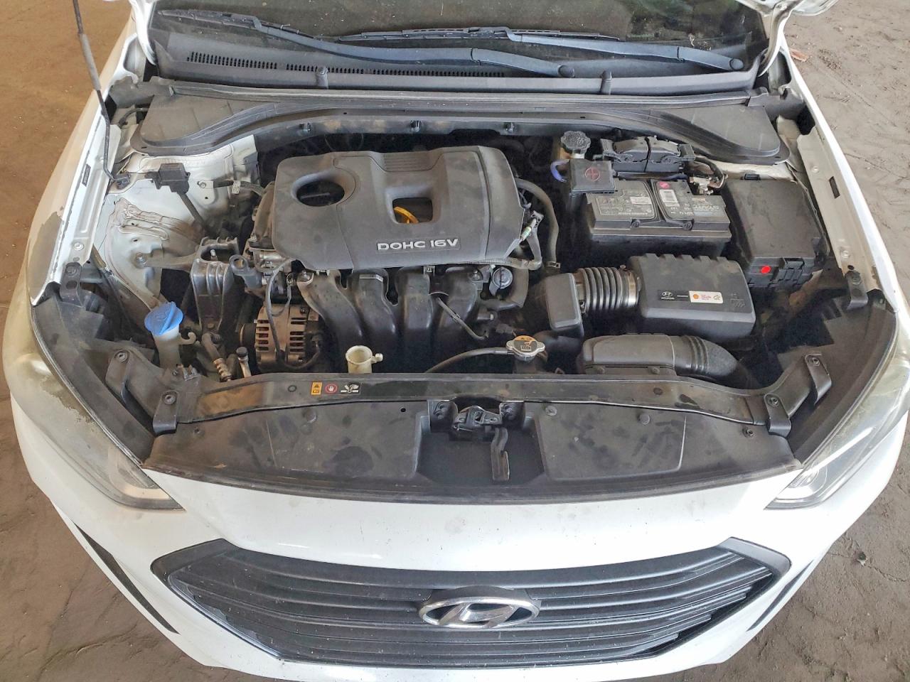 Hyundai ELANTRA Value Edition