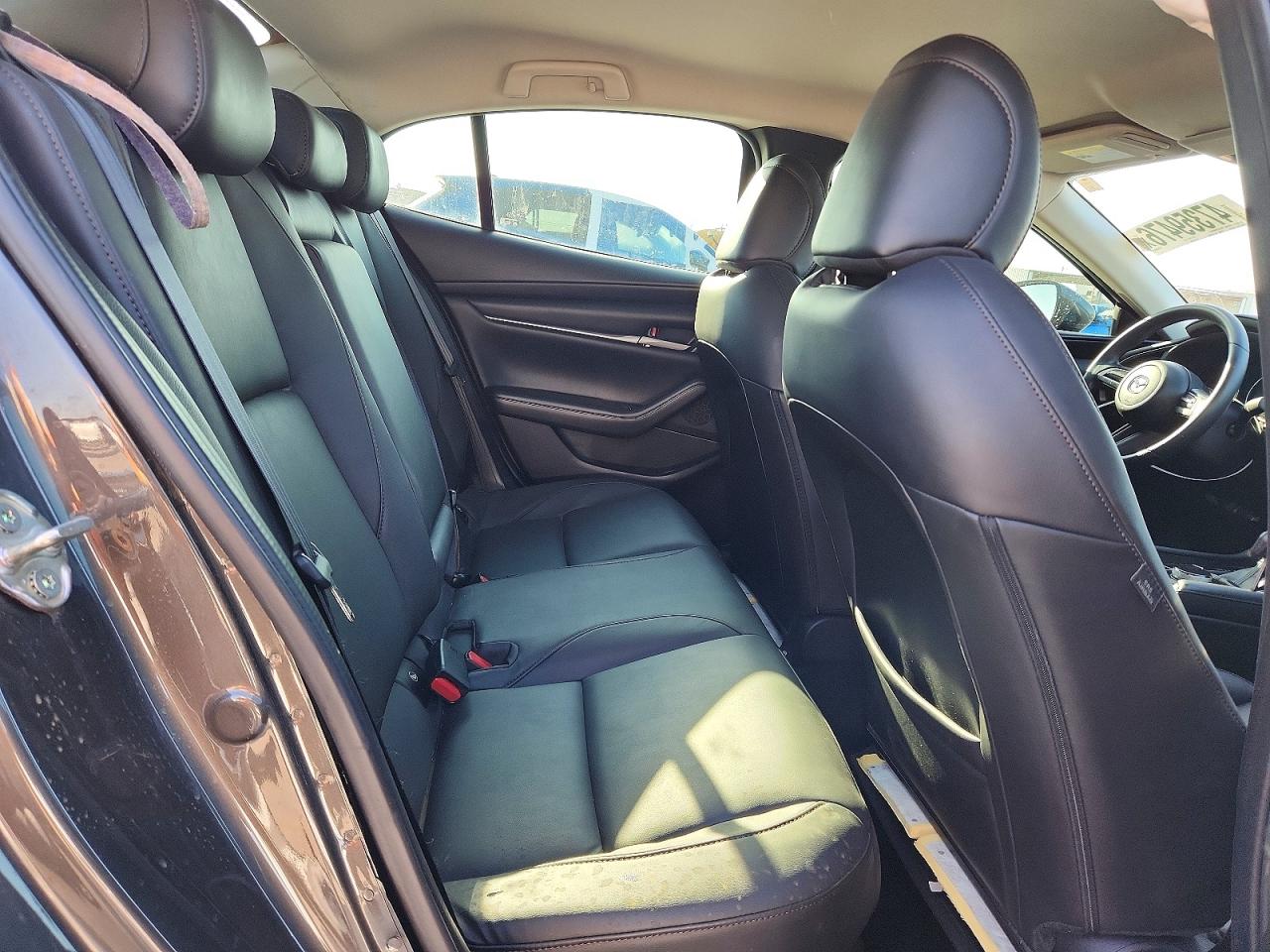 Mazda 3 Select