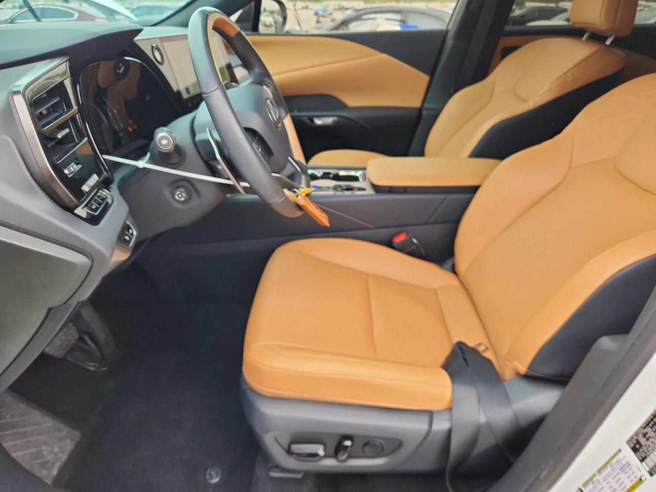 Lexus RX Premium