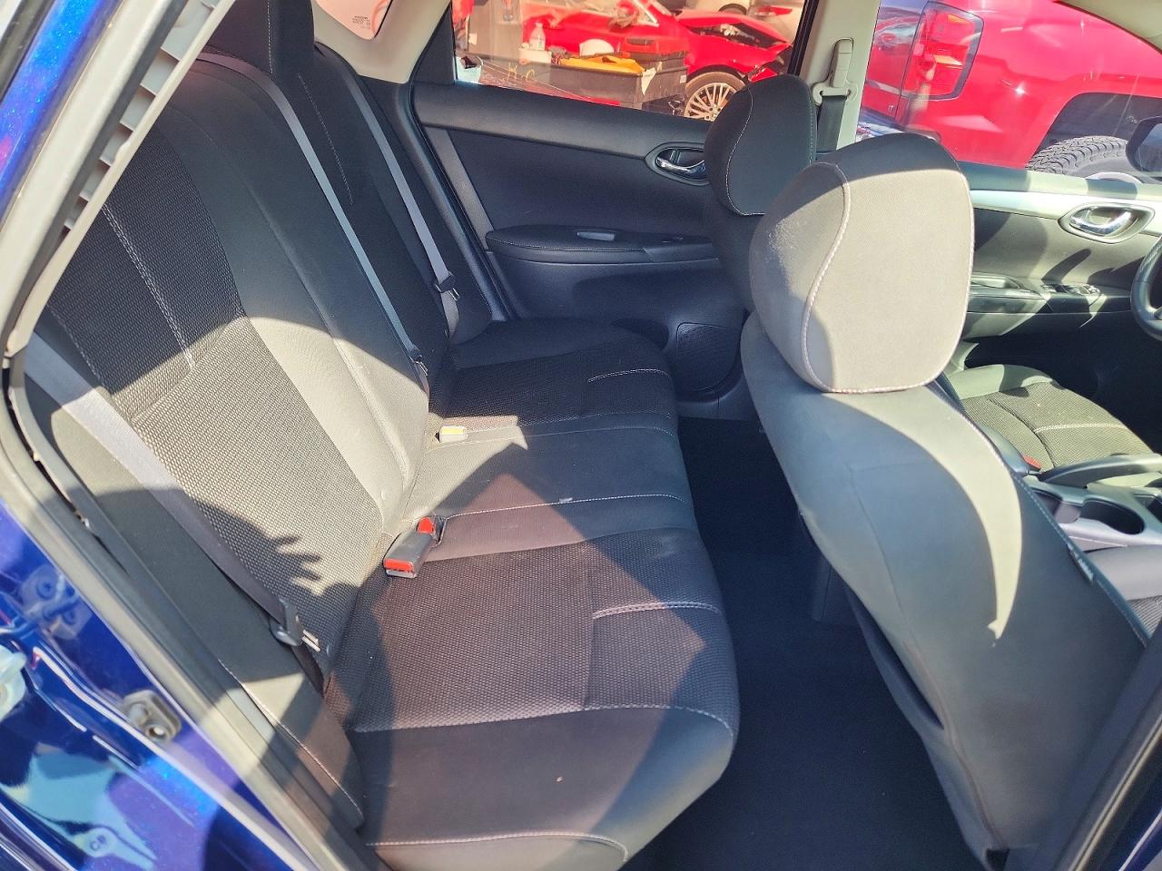 Nissan Sentra S