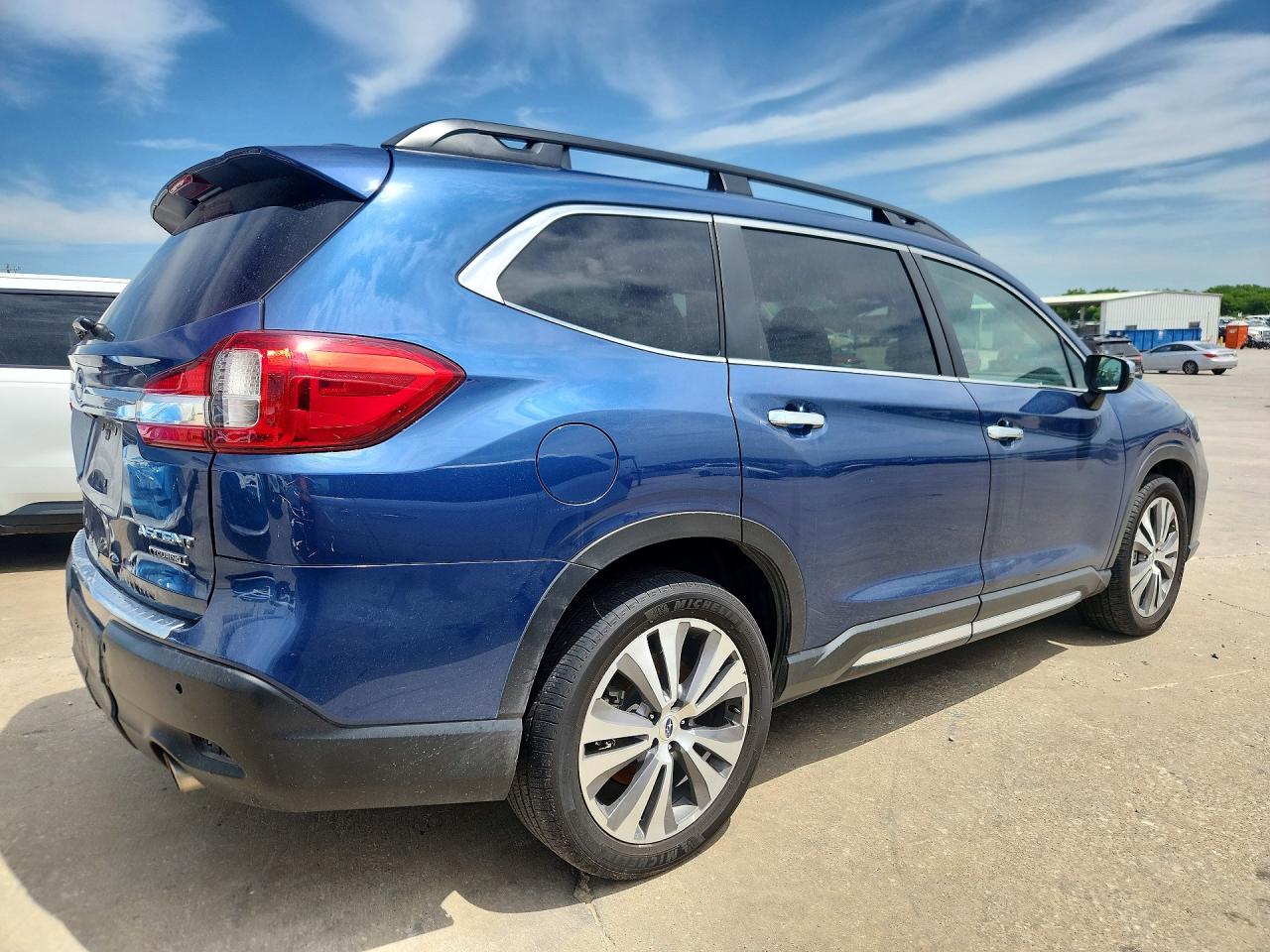 Subaru Ascent Touring