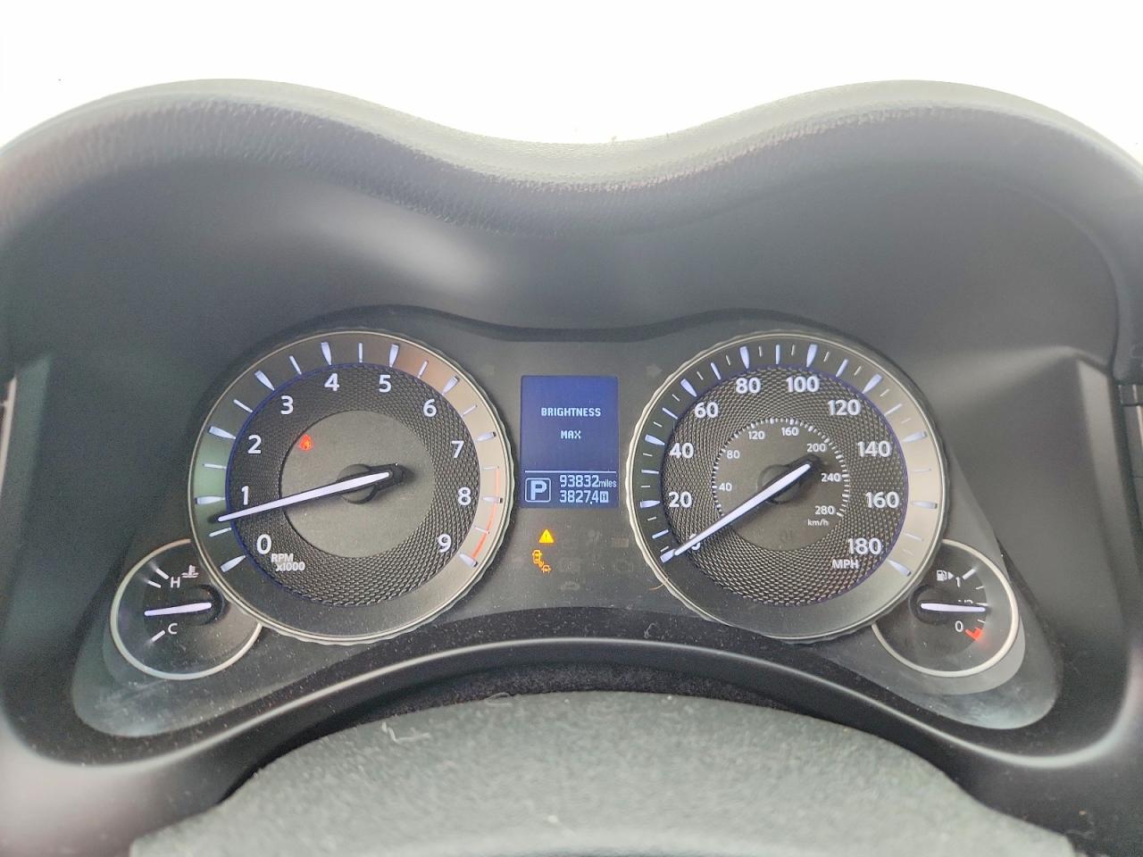 INFINITI Q70 3.7 Luxe