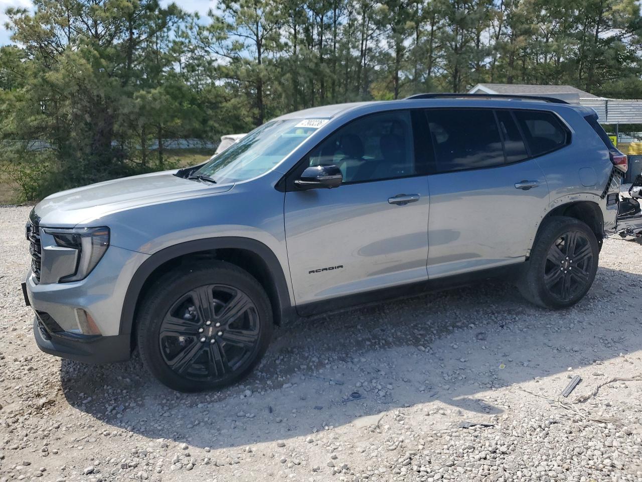 Salvage GMC Acadia Image