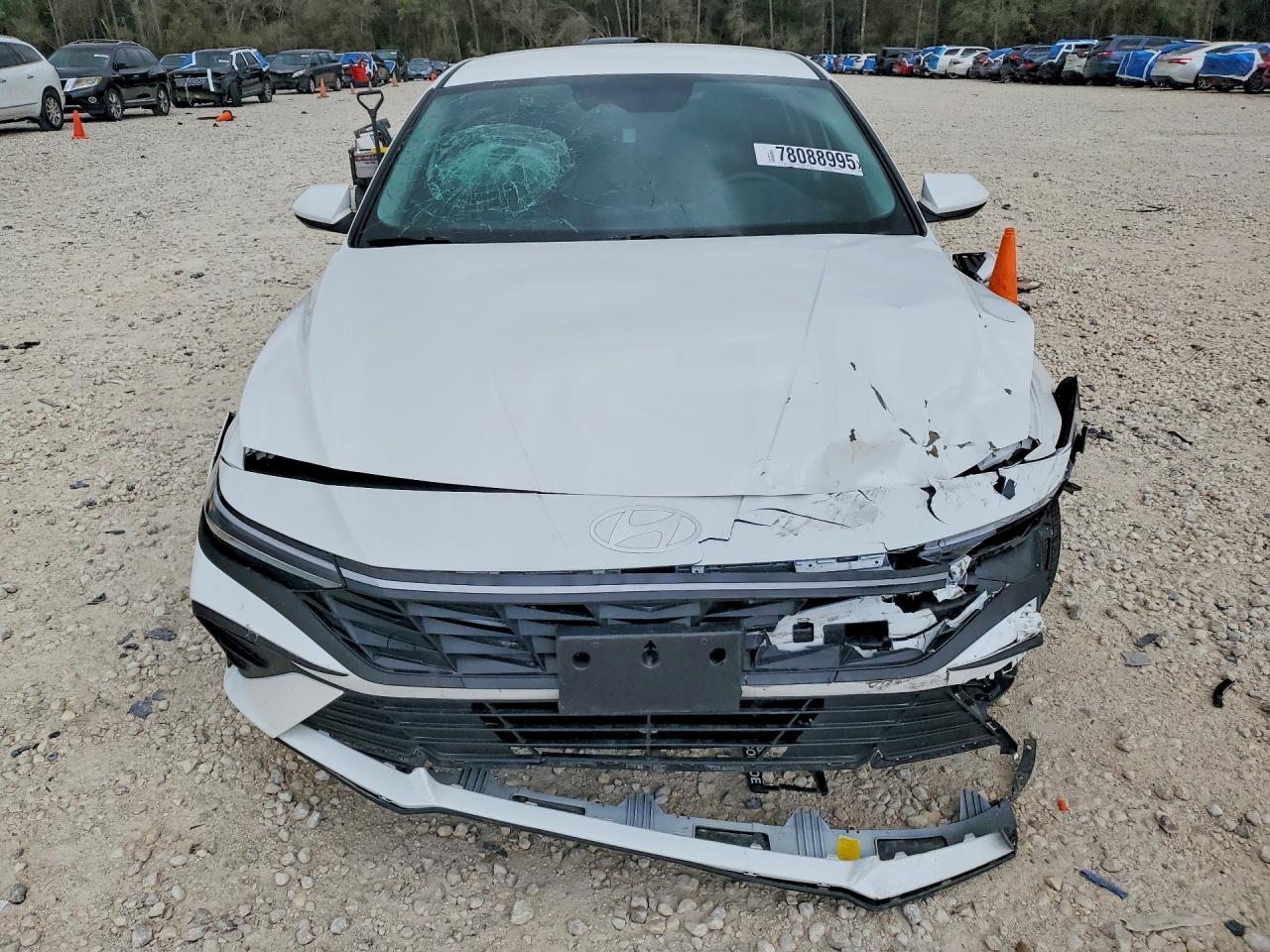 Hyundai ELANTRA Blue