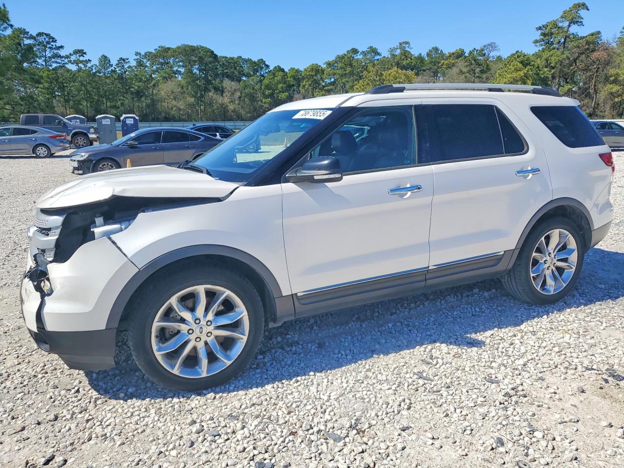 Salvage Ford Explorer Image