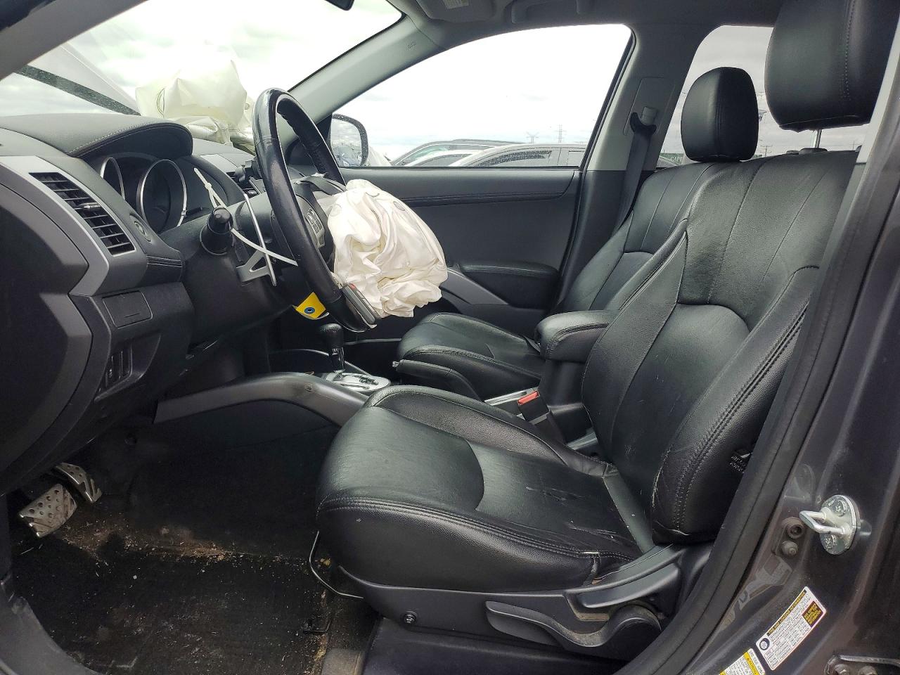 Mitsubishi Outlander Xls