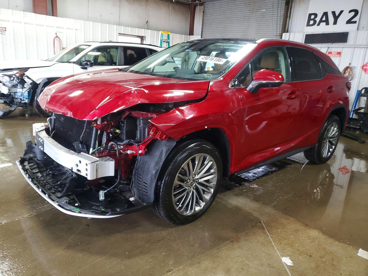 Salvage Lexus RX Image