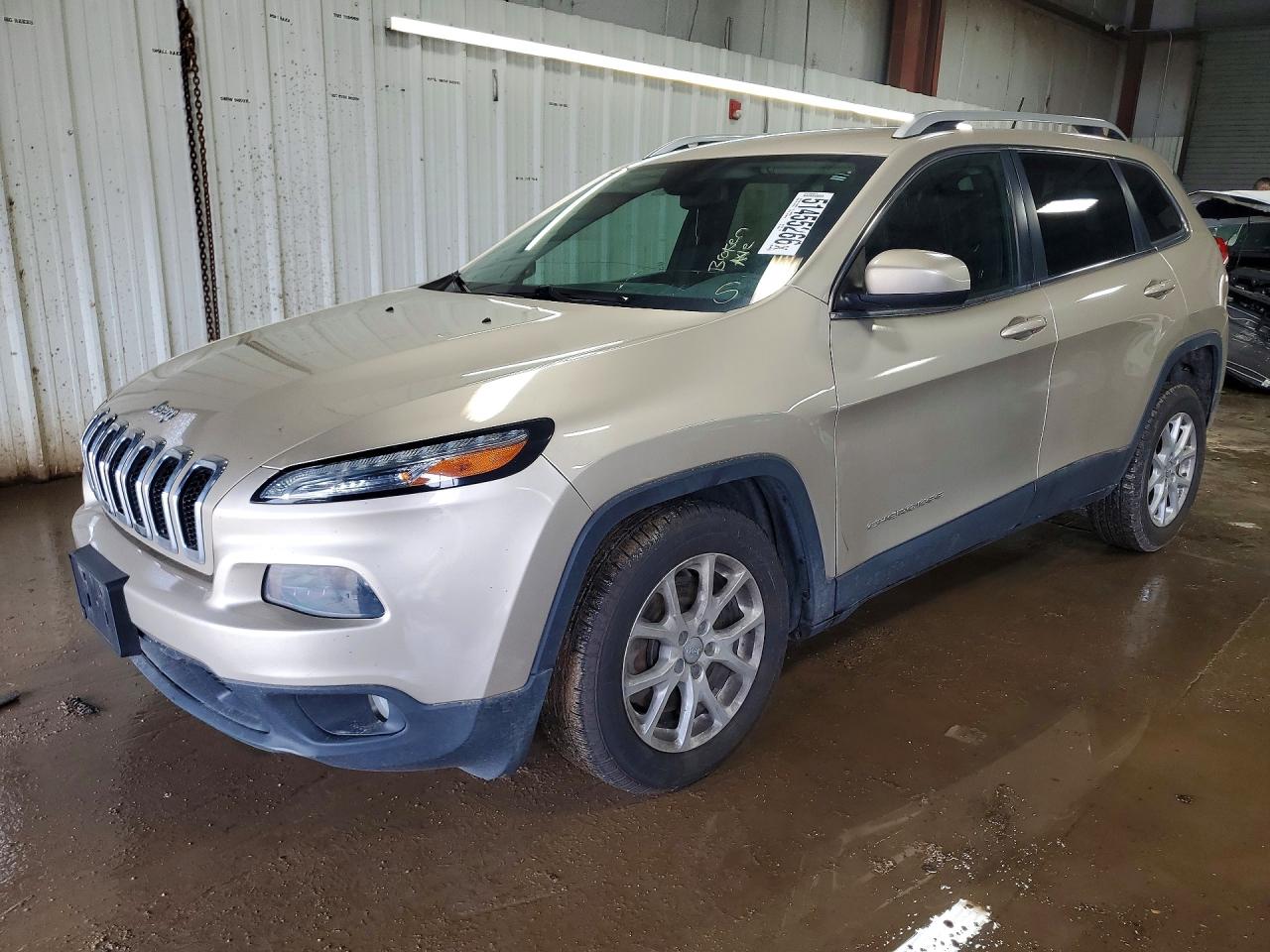 Salvage Jeep Cherokee Image