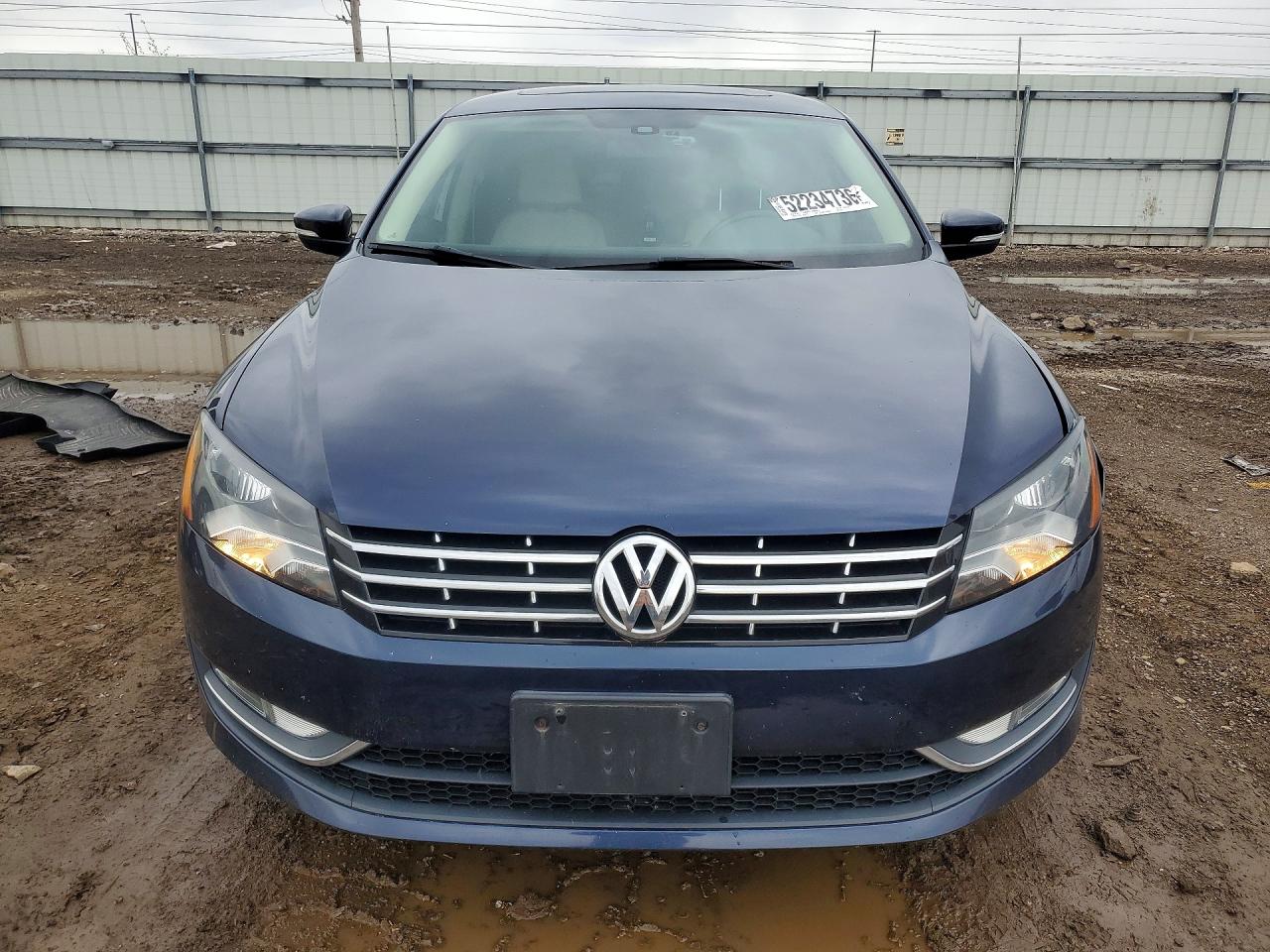 Volkswagen Passat Sel
