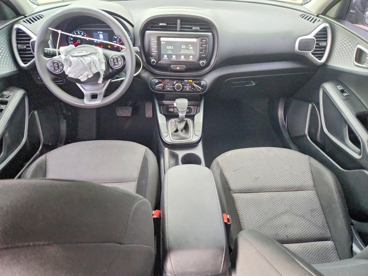 Kia Soul Lx