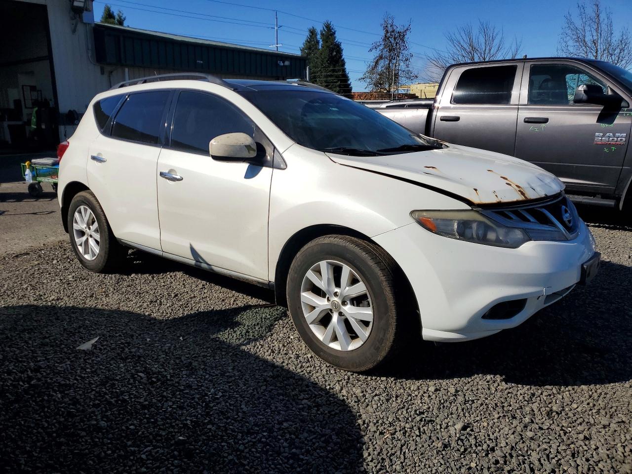 Nissan Murano S