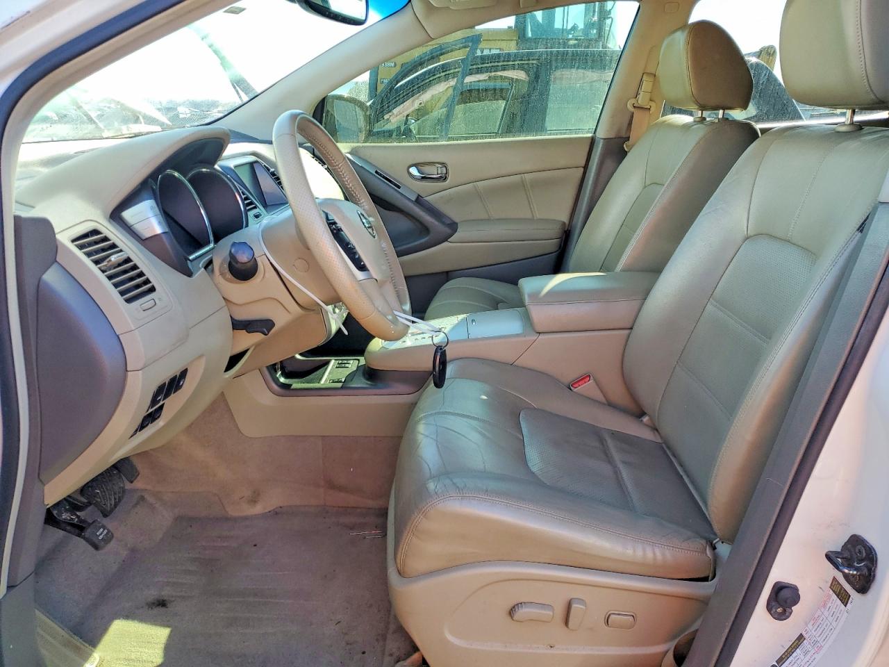 Nissan Murano S