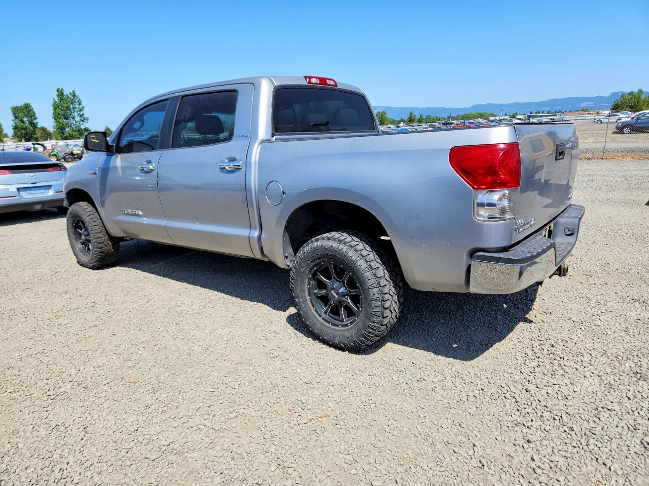 Toyota Tundra Crewmax Limited