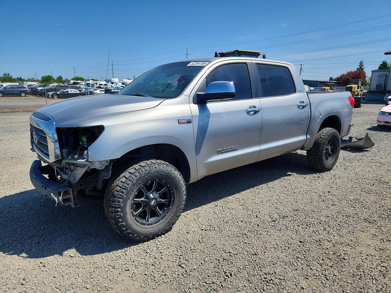 Salvage Toyota Tundra Image