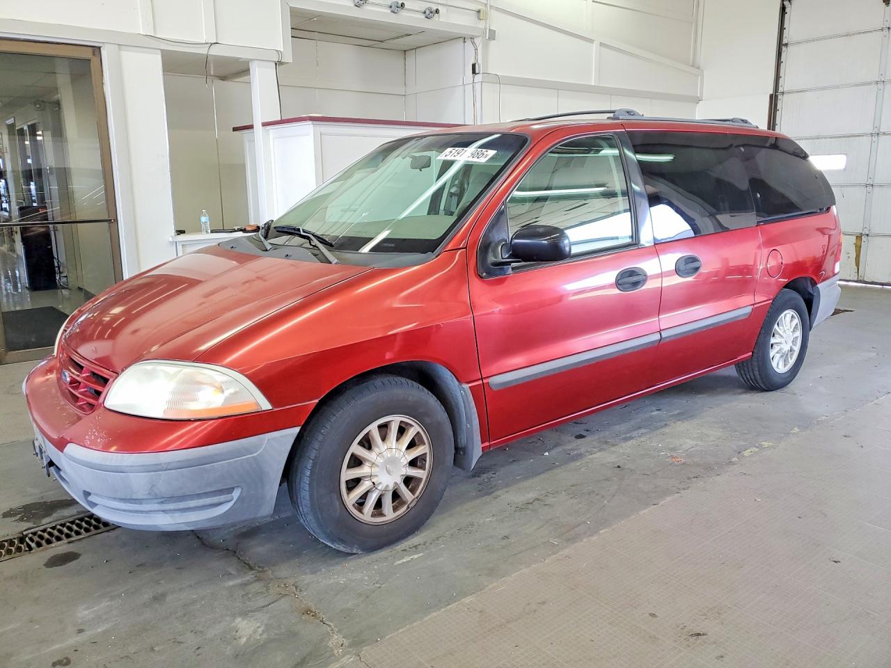 Salvage Ford Windstar Image