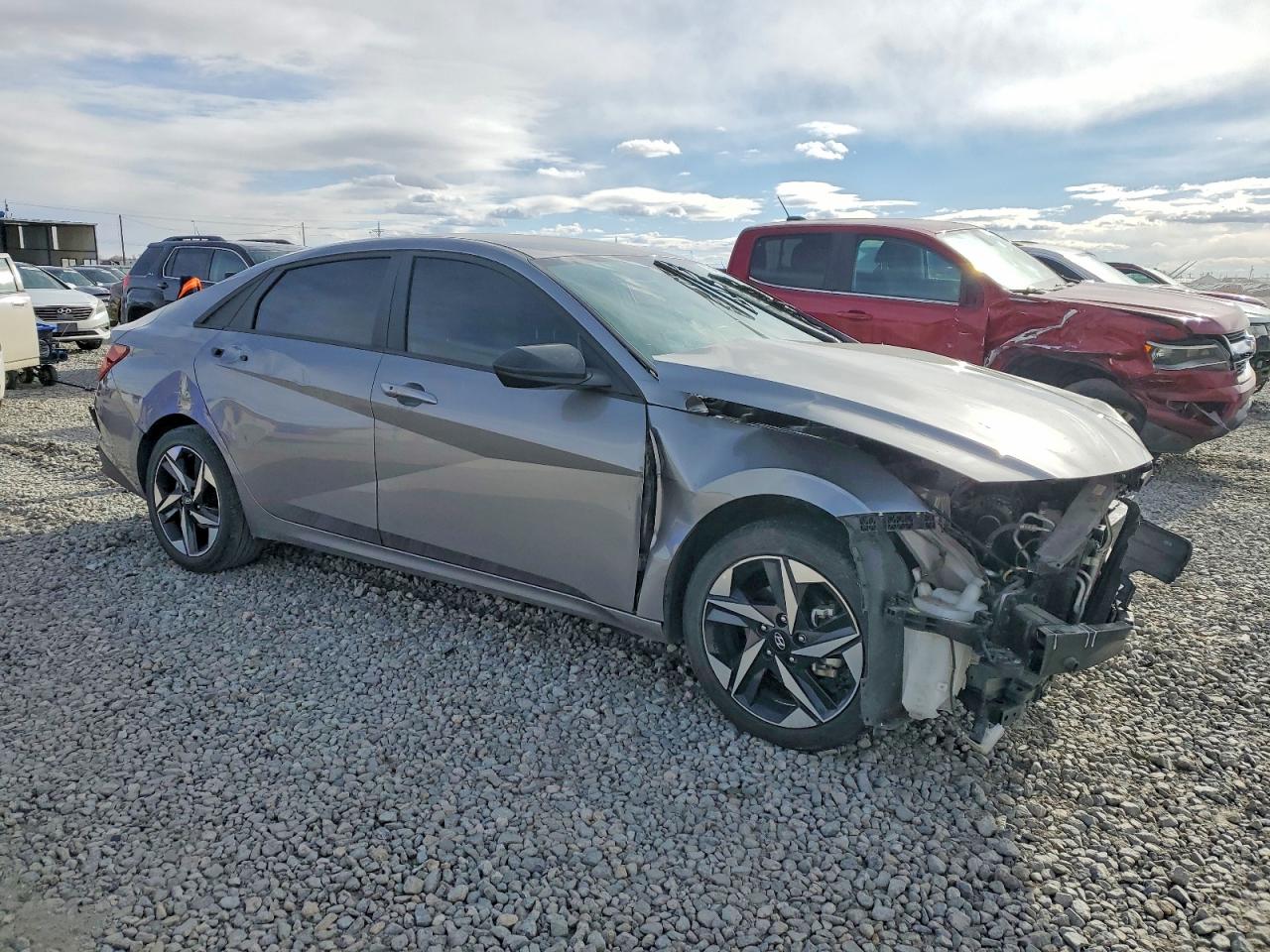 Hyundai ELANTRA Sel