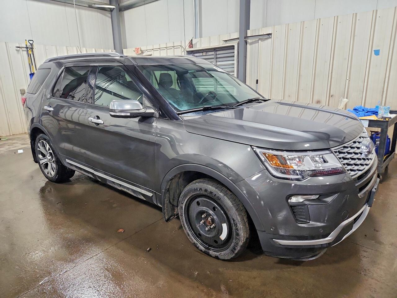 Ford Explorer Platinum