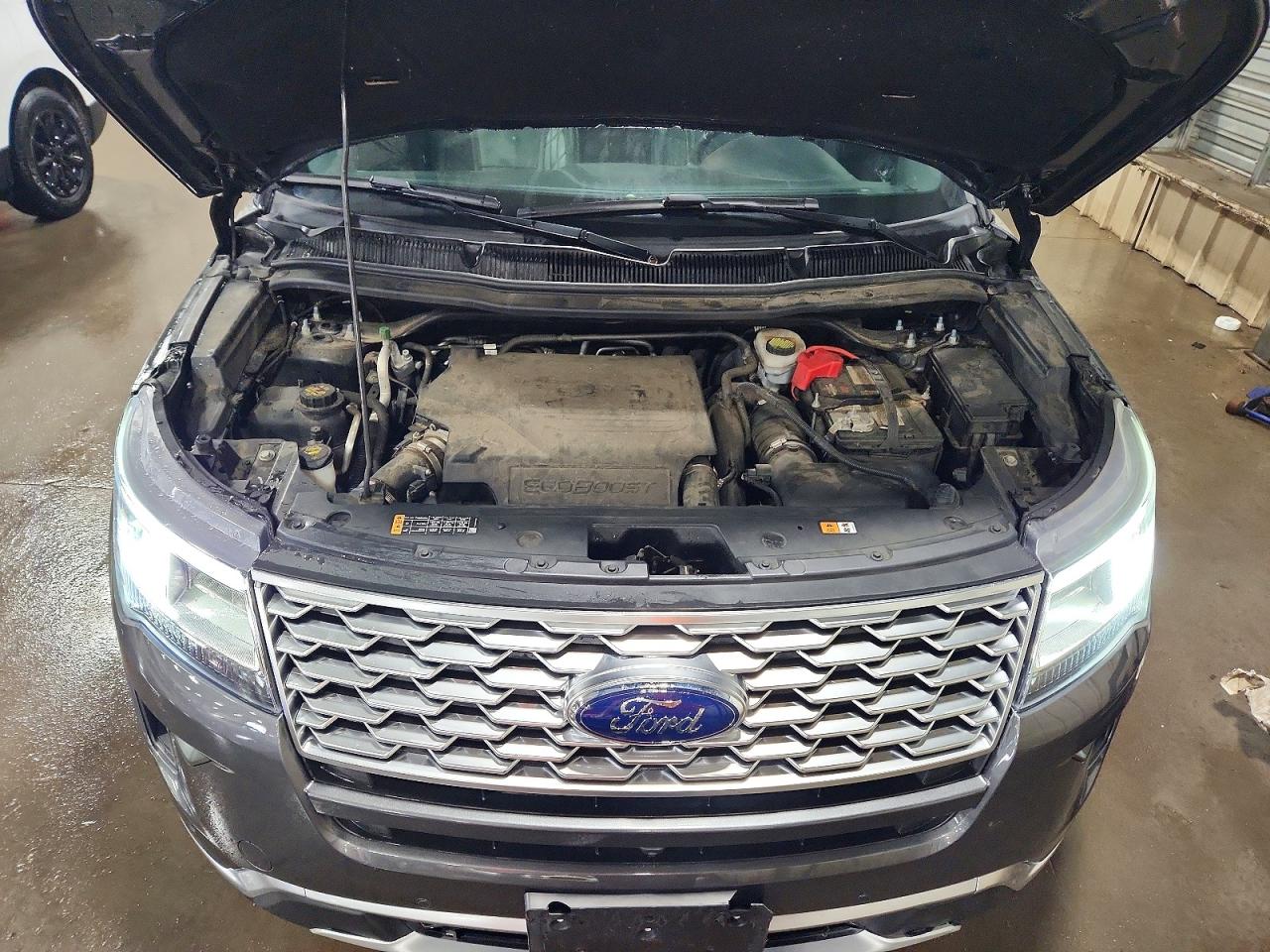 Ford Explorer Platinum