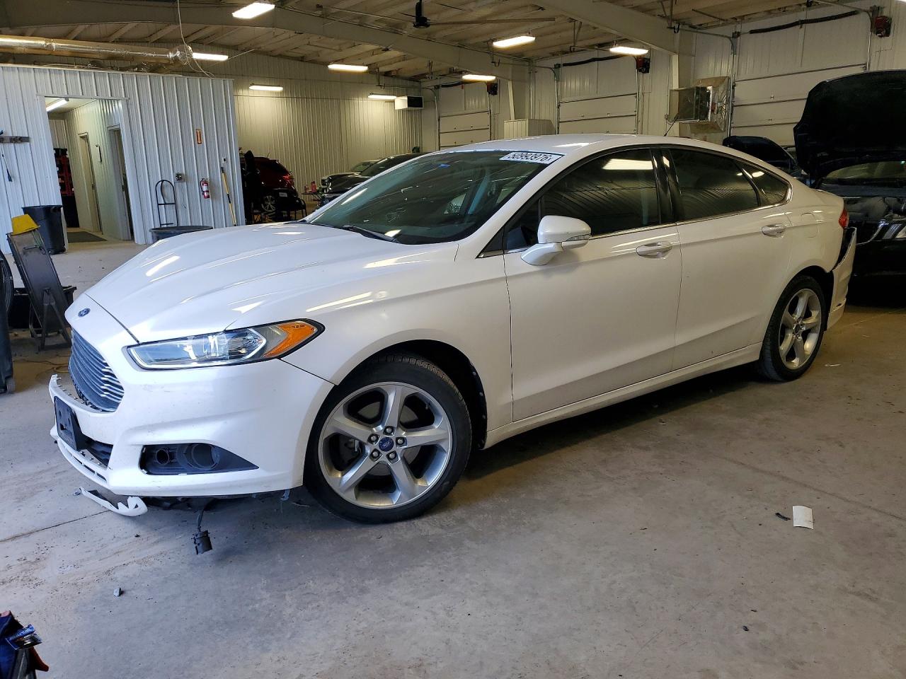 Salvage Ford Fusion Image