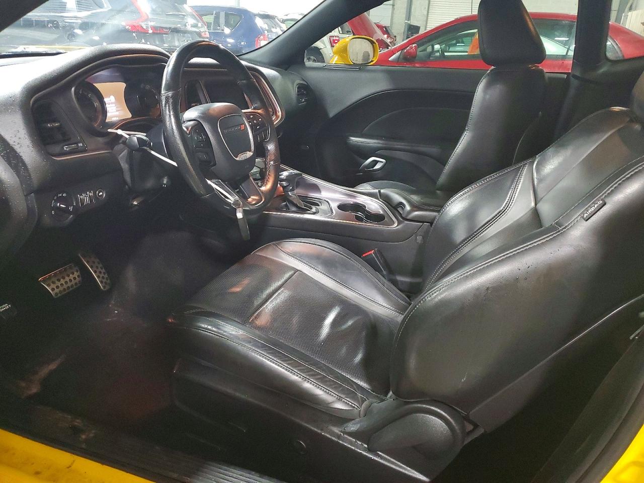 Dodge Challenger Sxt