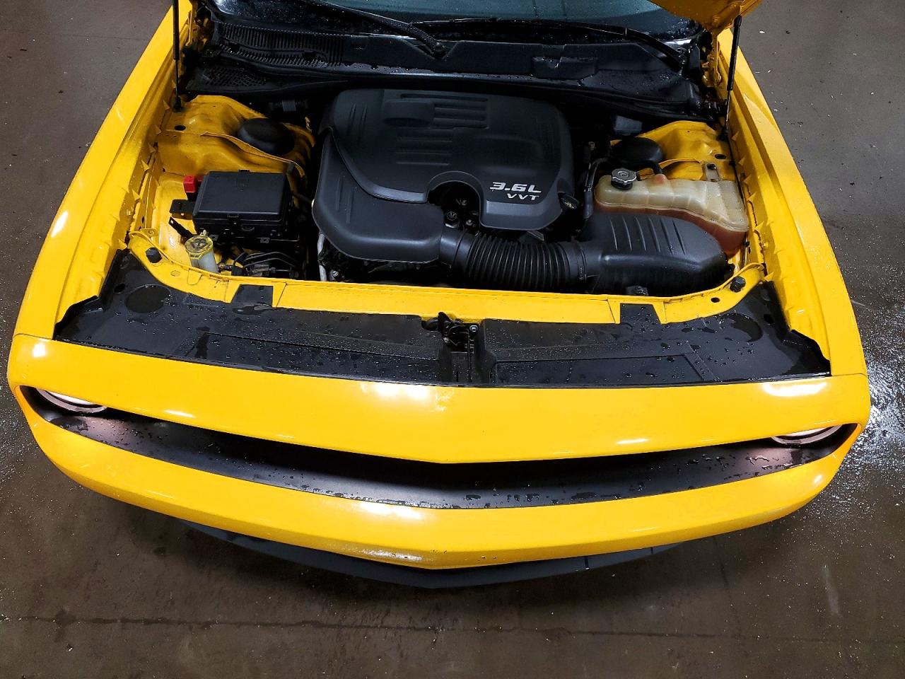 Dodge Challenger Sxt