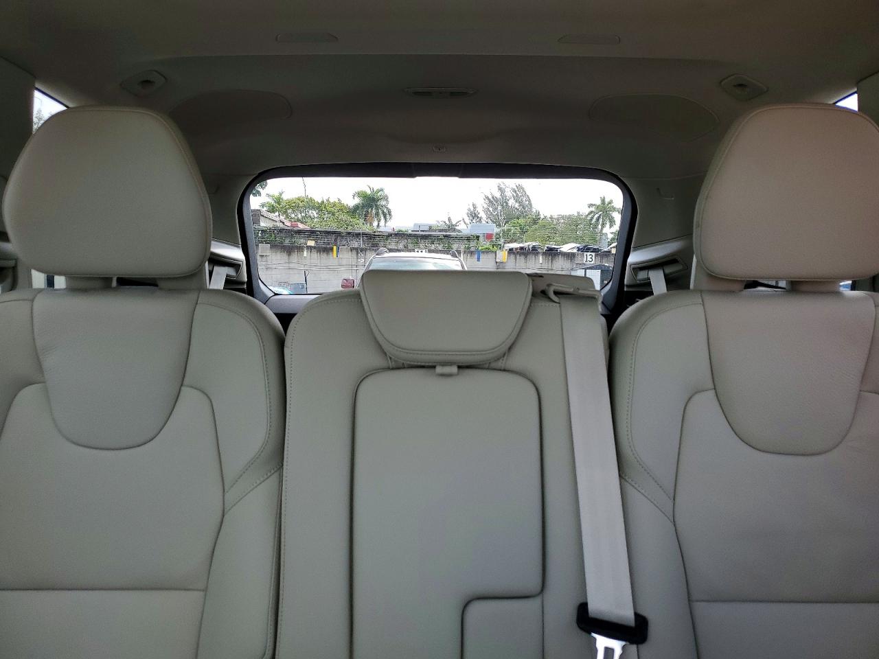 Volvo XC90 Plus