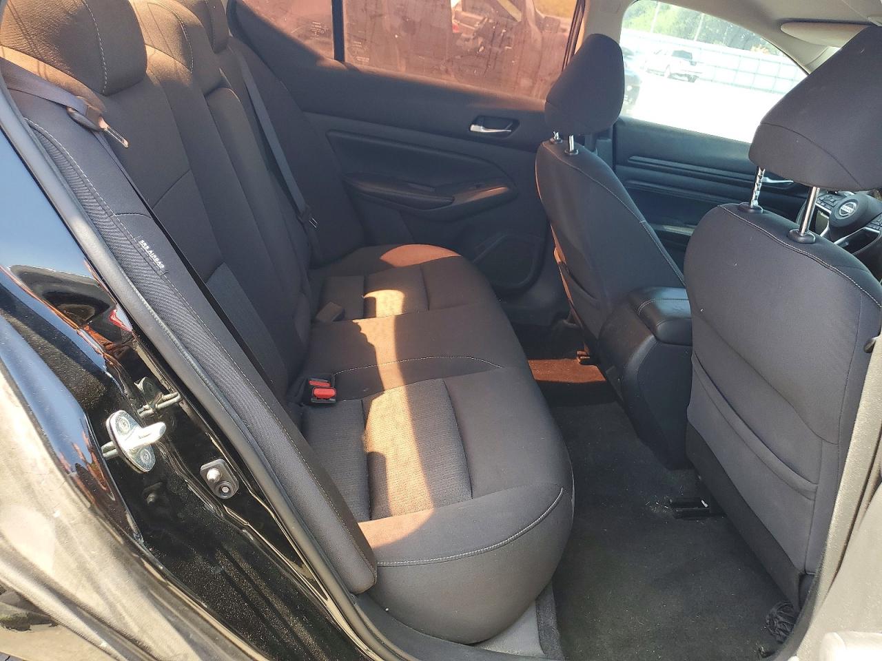 Nissan Altima S