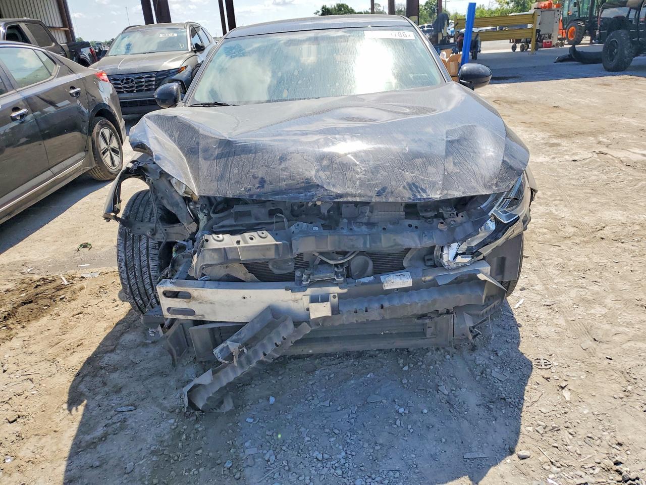 Nissan Altima S