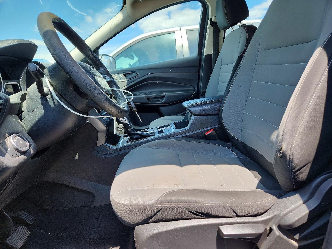 Ford Escape S