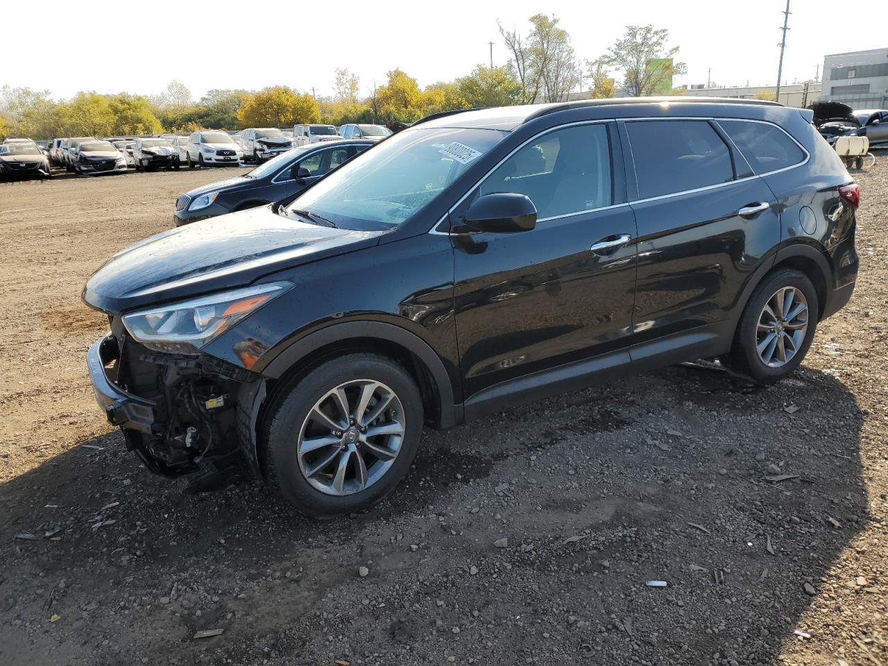 Salvage Hyundai SANTA FE Image