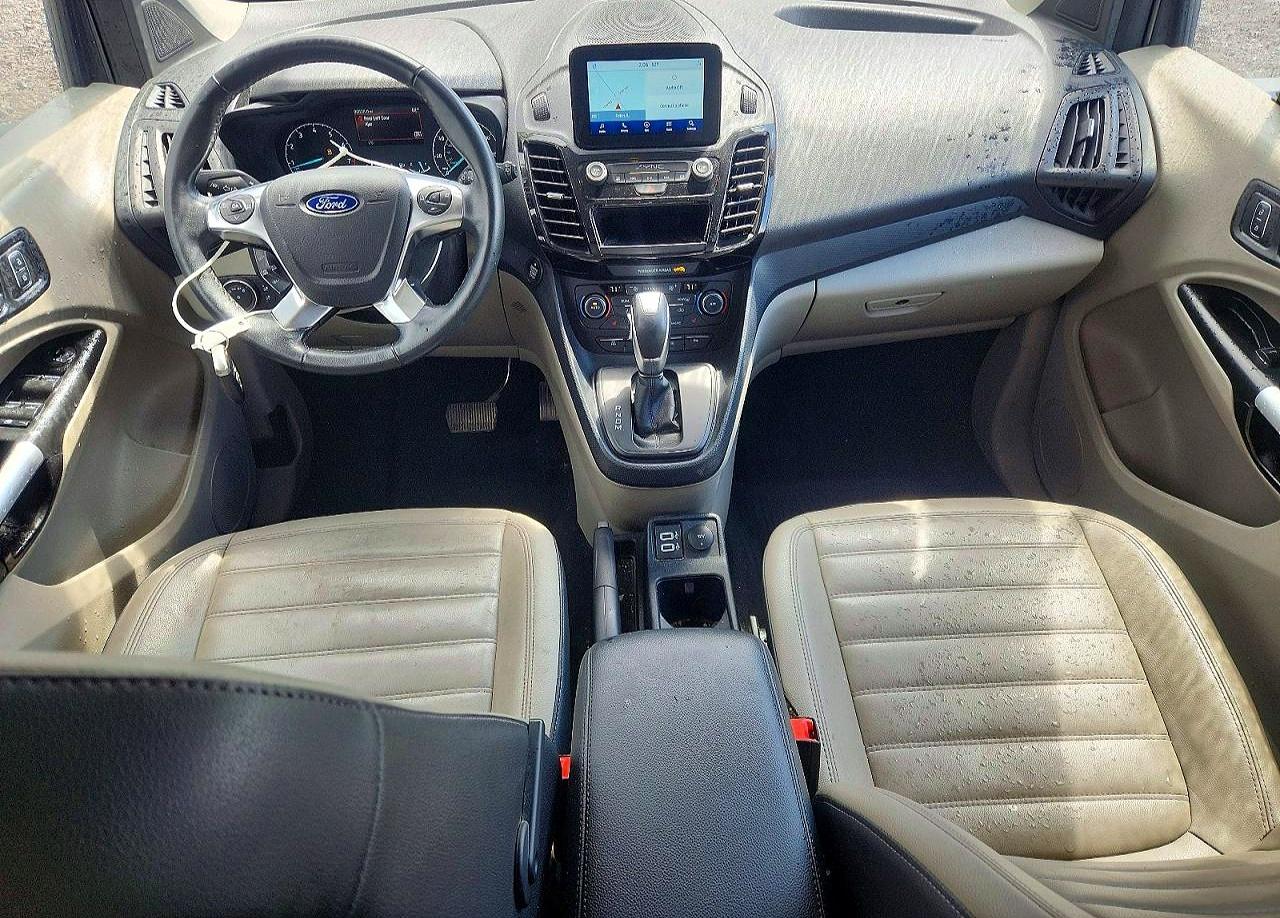 Ford Transit Titanium