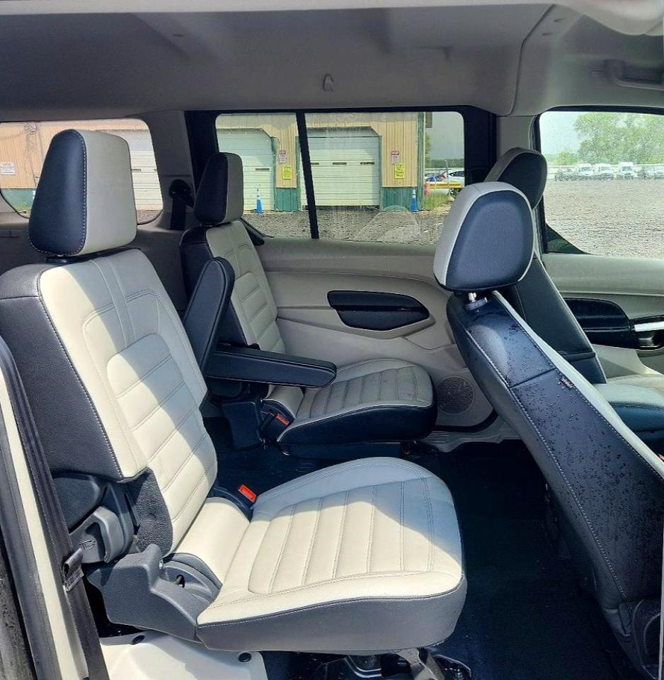 Ford Transit Titanium