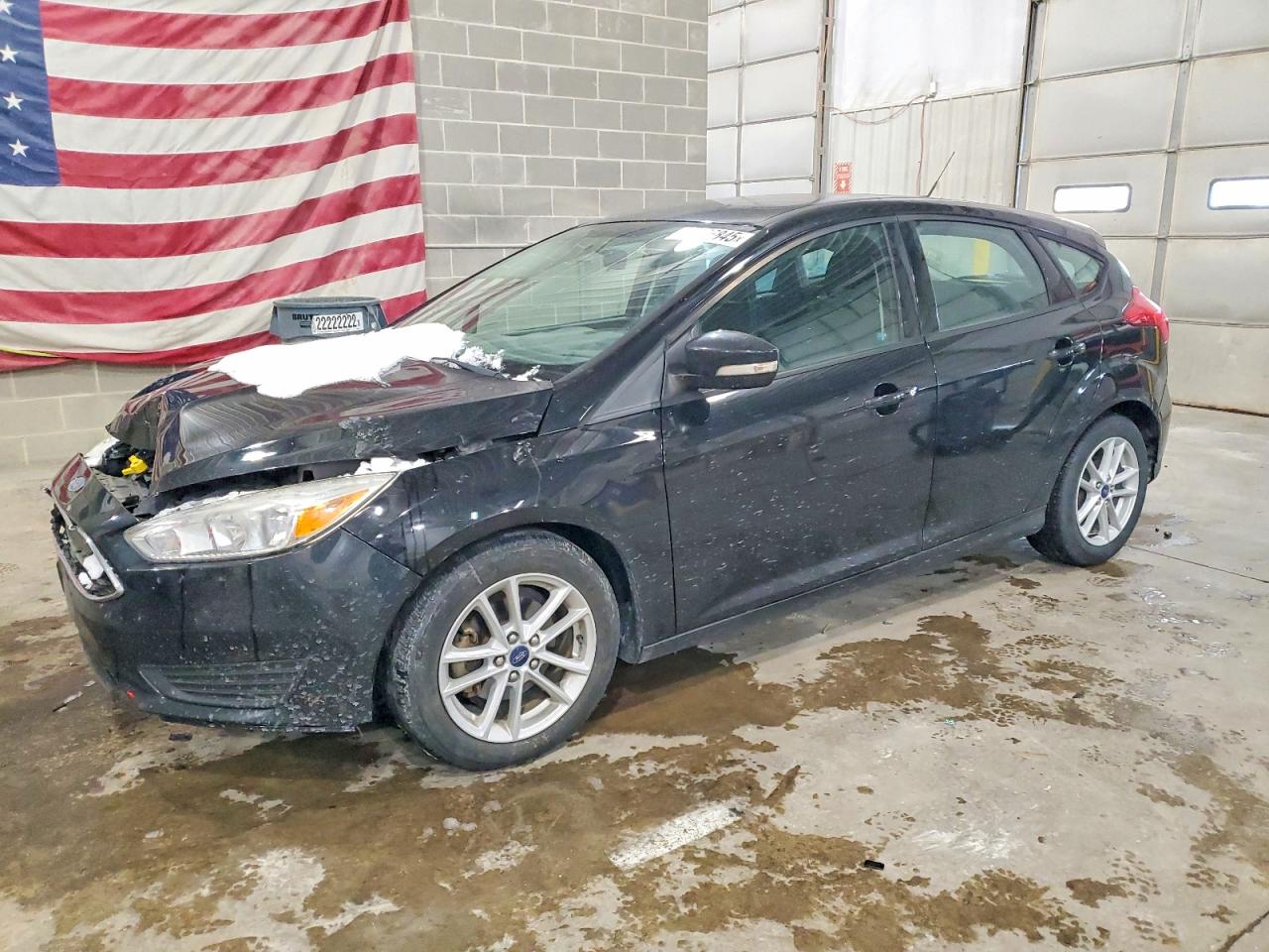 Salvage Ford Focus Image