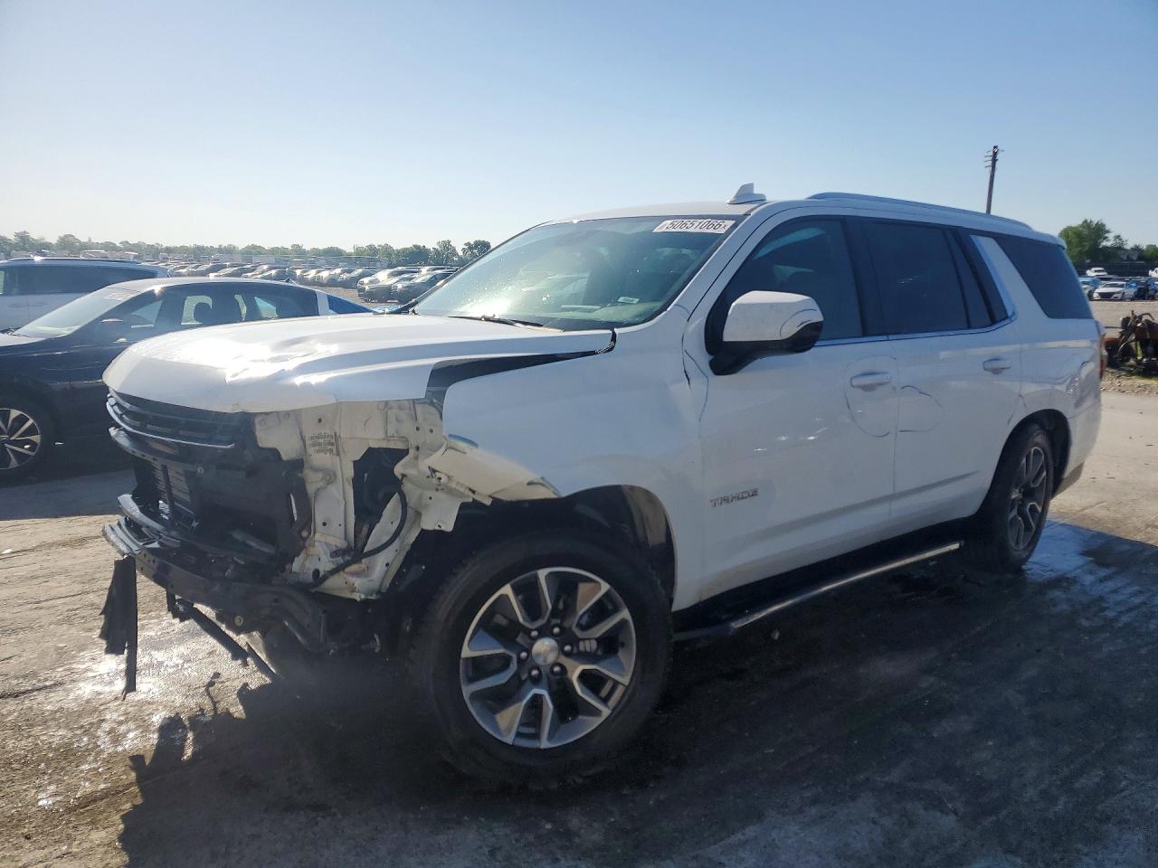 Salvage Chevrolet Tahoe Image