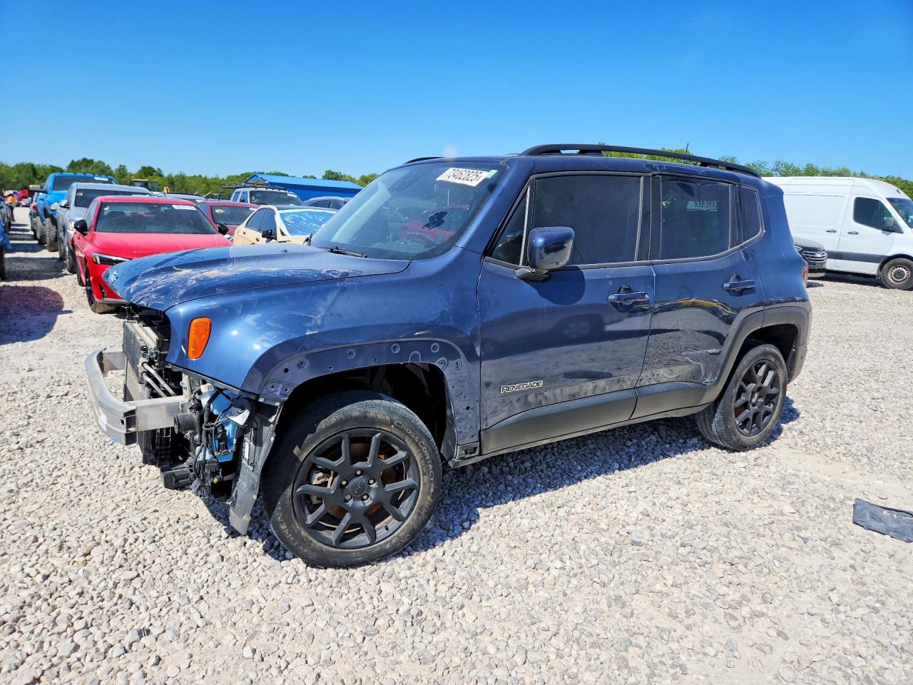 Salvage Jeep Renegade Image