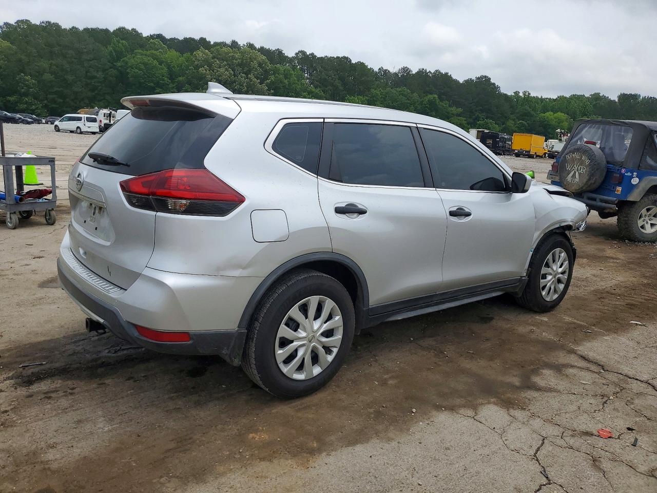 Nissan Rogue S