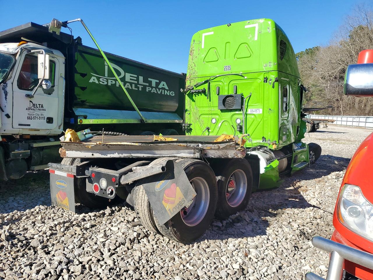 Freightliner Cascadia 126