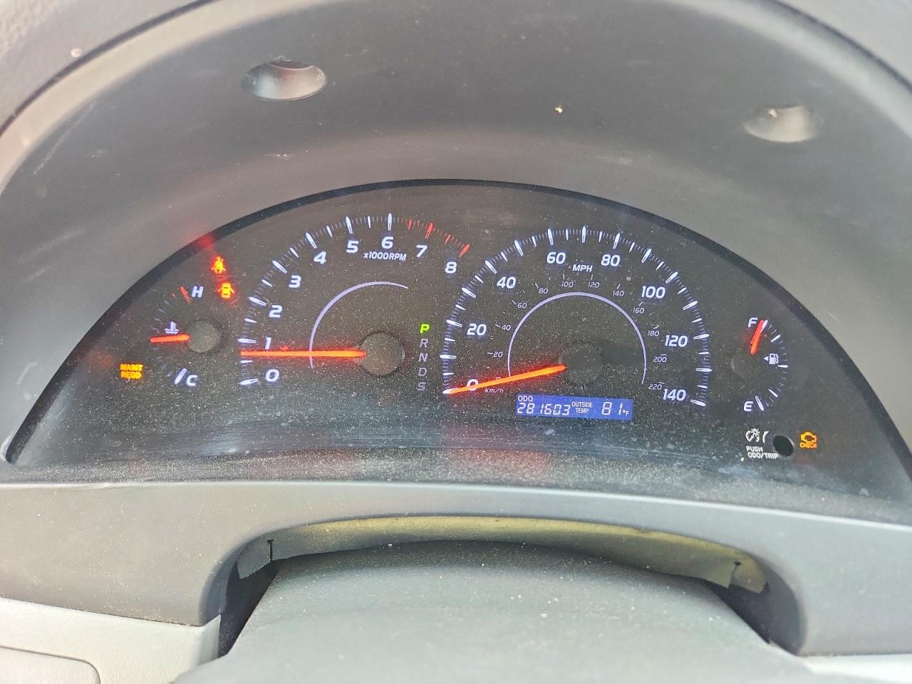 Toyota Camry Le